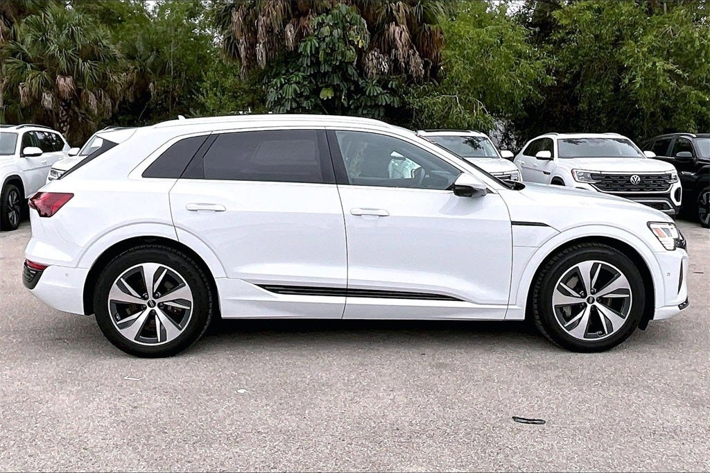 2024 Audi Q8 e-tron Premium Plus quattro