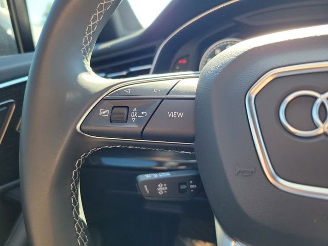 2025 Audi Q7 45 Premium