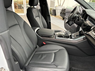 2023 Audi Q8 55 Premium quattro