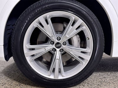 2023 Audi Q8 Premium