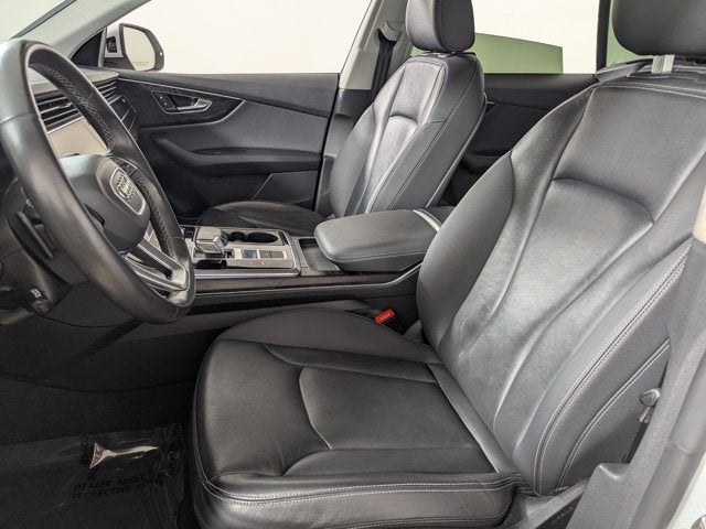 2023 Audi Q8 Premium 55 TFSI quattro