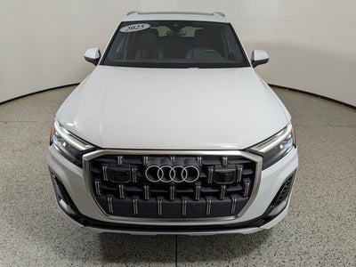 2025 Audi Q7 Premium 55 TFSI quattro