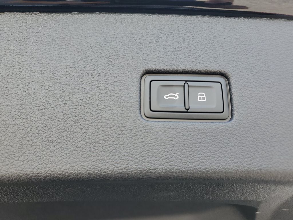 2023 Audi SQ8 4.0T Premium Plus quattro