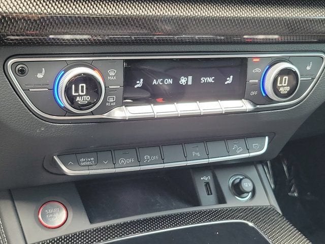 2022 Audi SQ5 Premium Plus