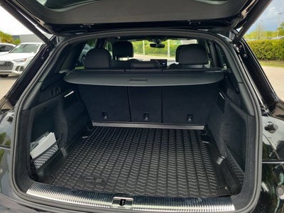 2022 Audi SQ5 Premium Plus