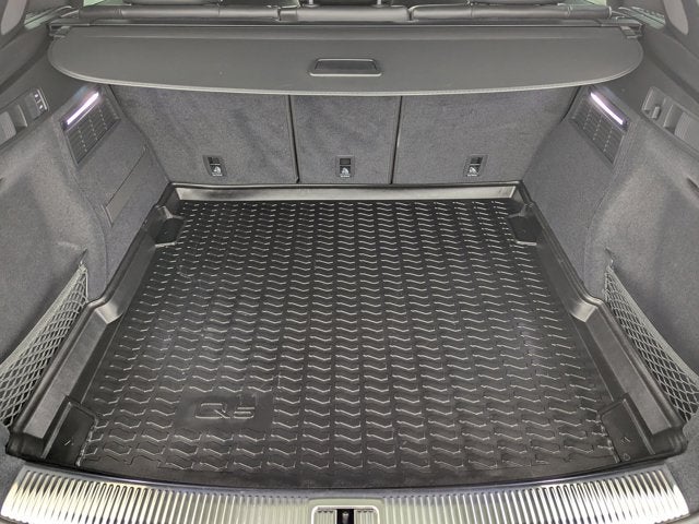 2025 Audi SQ5 Premium Plus 3.0 TFSI quattro