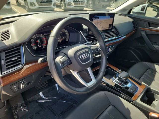 2023 Audi Q5 40 Premium Plus