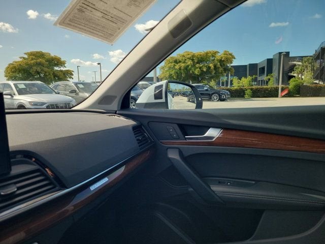 2023 Audi Q5 40 Premium Plus