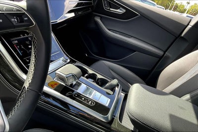 2025 Audi Q8 55 Premium Plus quattro