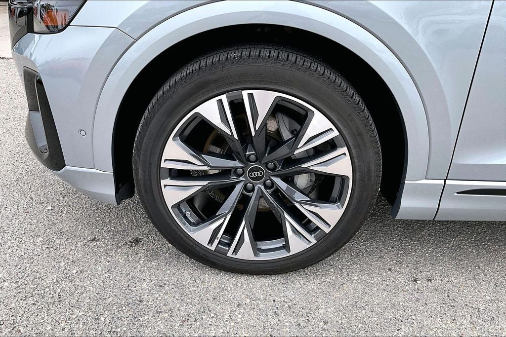 2025 Audi Q8 55 Premium Plus quattro