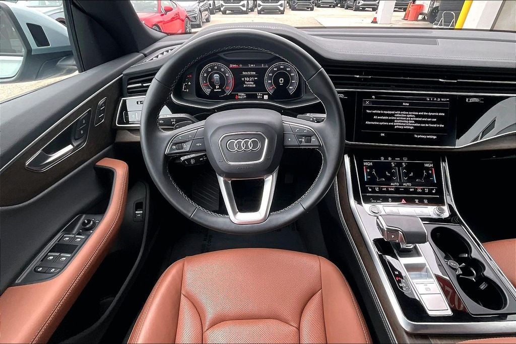 2025 Audi Q8 55 Premium Plus quattro
