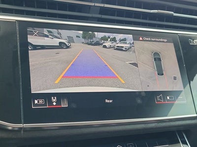 2022 Audi Q8 55 Premium Plus