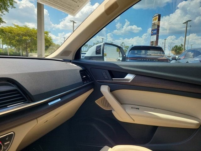 2021 Audi Q5 45 Prestige