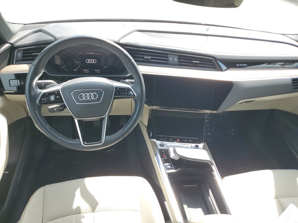 2024 Audi Q8 Sportback e-tron Premium Plus S line quattro