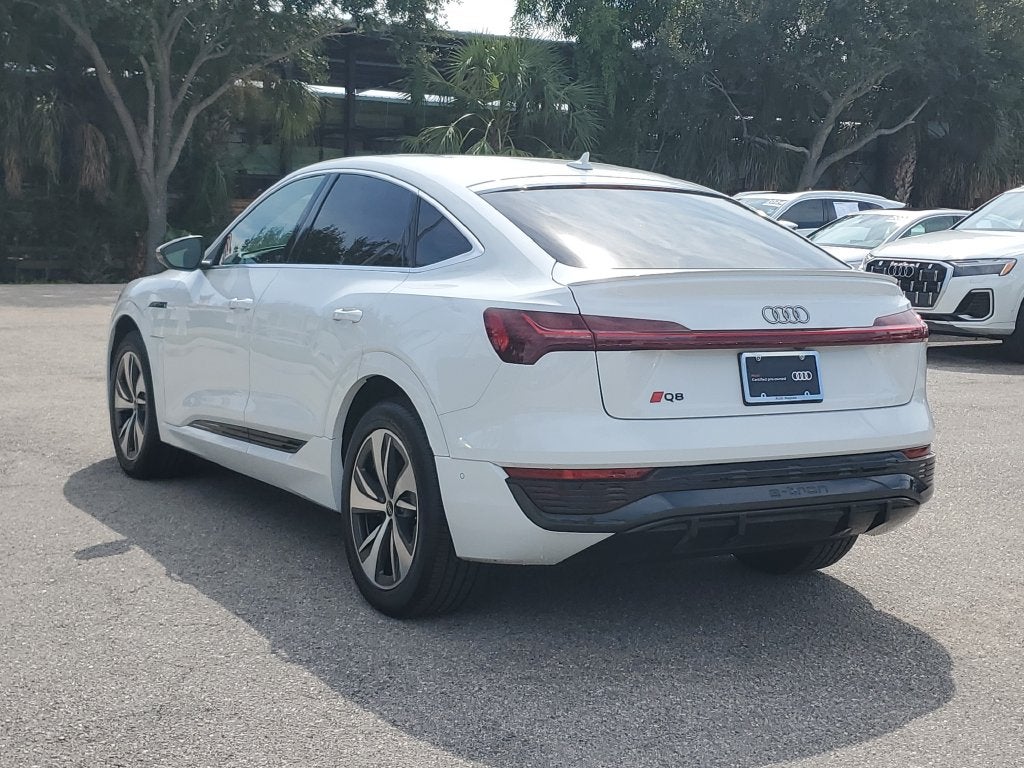 2024 Audi Q8 Sportback e-tron Premium Plus S line quattro