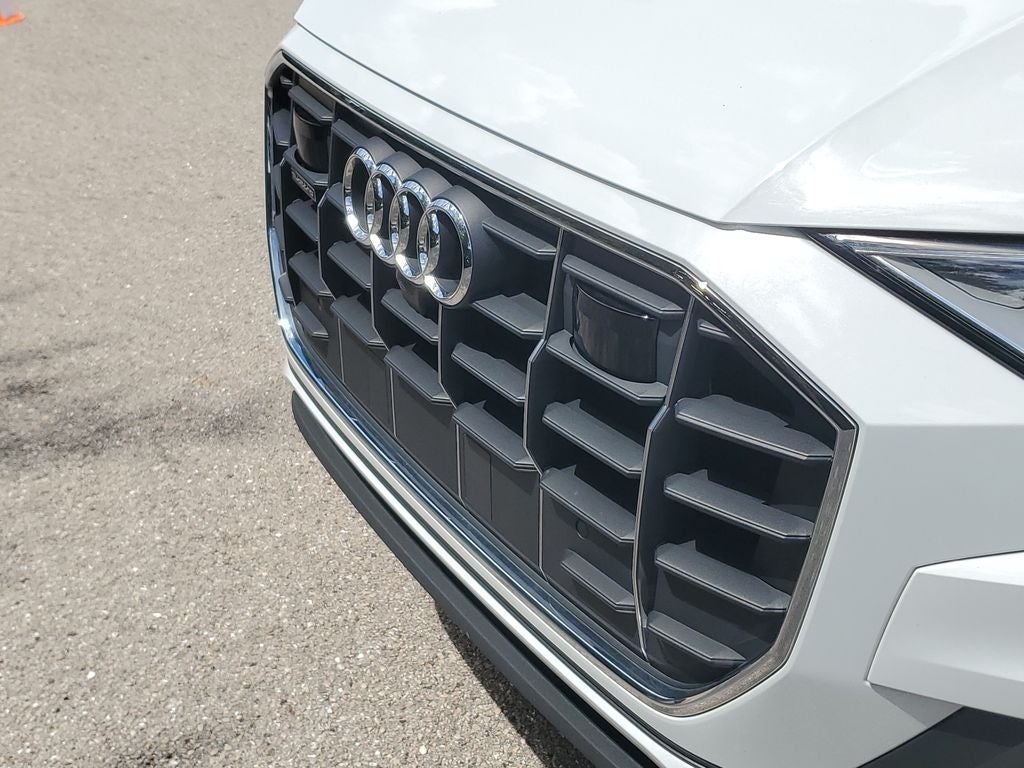 2021 Audi Q8 55 Prestige quattro