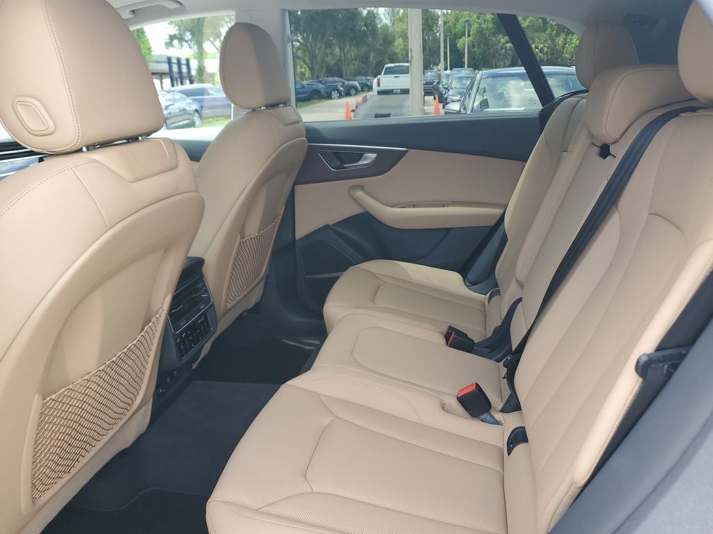 2021 Audi Q8 55 Prestige quattro