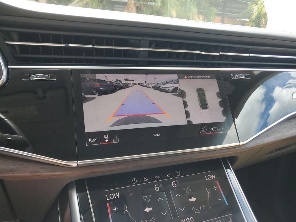 2021 Audi Q8 55 Prestige quattro