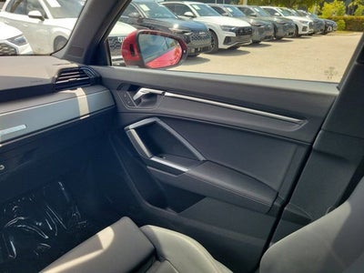 2025 Audi Q3 Premium