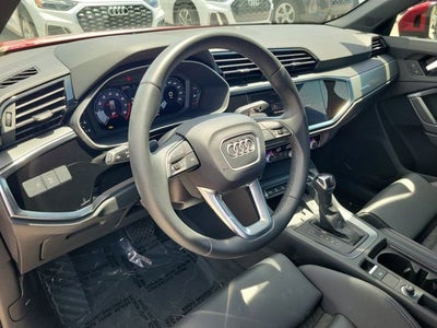 2025 Audi Q3 Premium