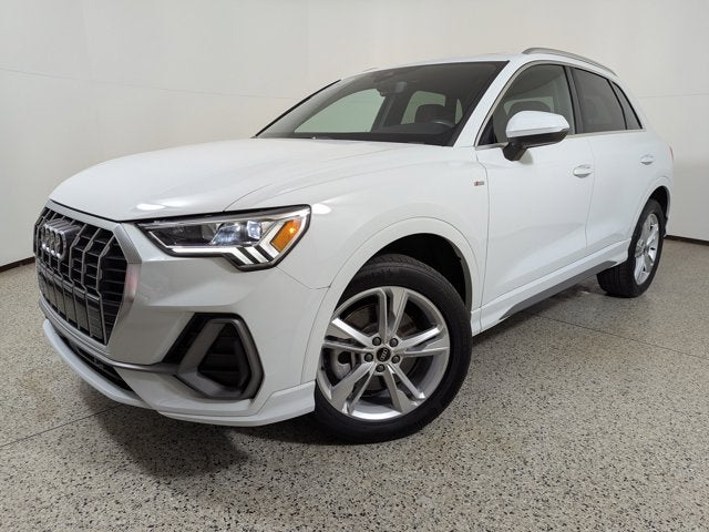 2024 Audi Q3 S line Premium 45 TFSI quattro