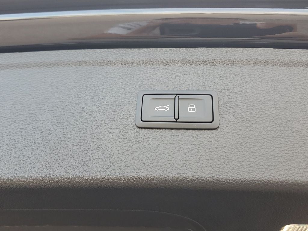 2025 Audi Q5 e 55 Premium Plus S Line