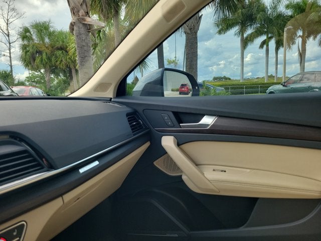 2022 Audi Q5 45 S line Premium Plus