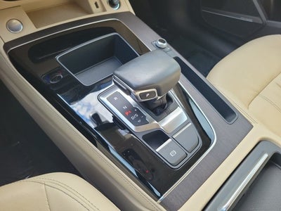 2022 Audi Q5 45 S line Premium Plus