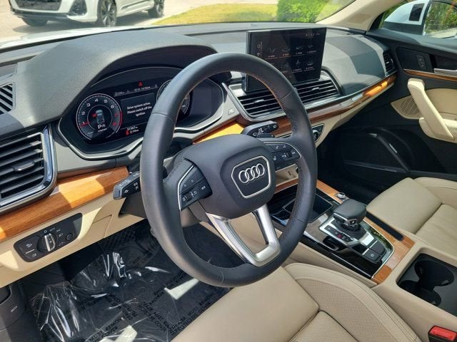 2023 Audi Q5 45 S line Premium Plus