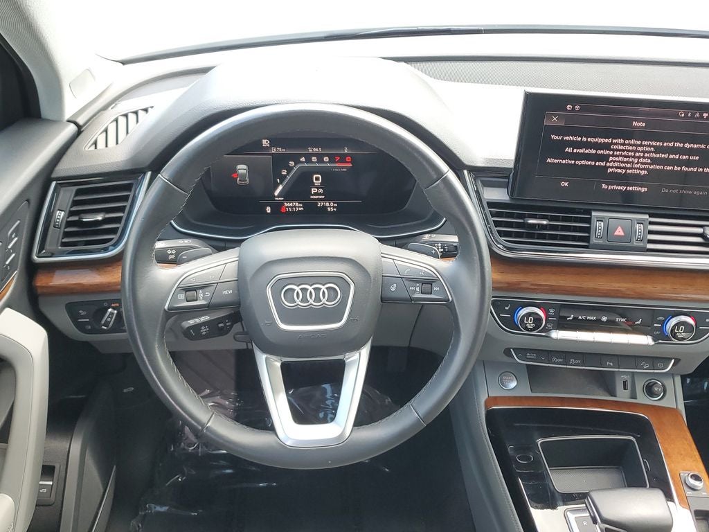 2023 Audi Q5 45 S line Premium quattro
