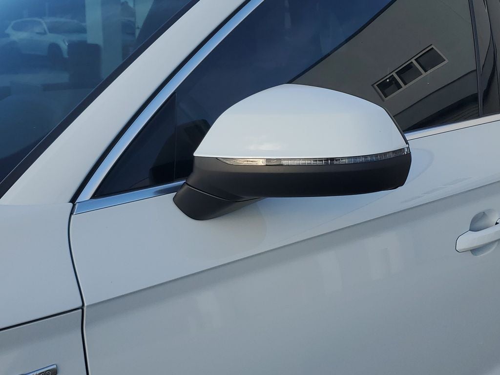 2023 Audi Q5 45 S line Premium Plus quattro