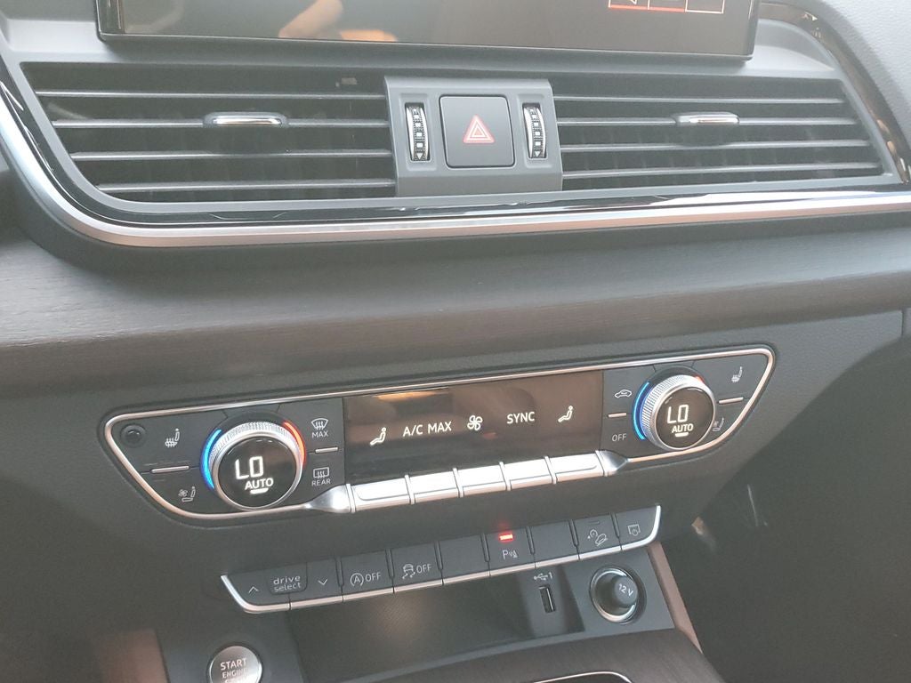 2023 Audi Q5 45 S line Premium Plus quattro