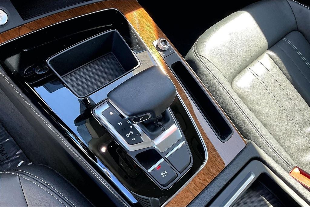 2022 Audi Q5 45 S line Premium Plus quattro