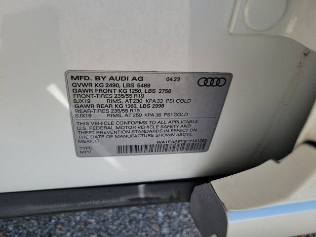 2023 Audi Q5 45 S line Premium Plus
