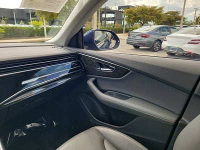 2023 Audi Q8 55 Premium Plus