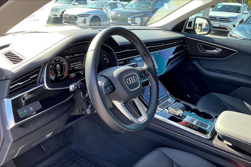 2023 Audi Q8 55 Premium Plus quattro