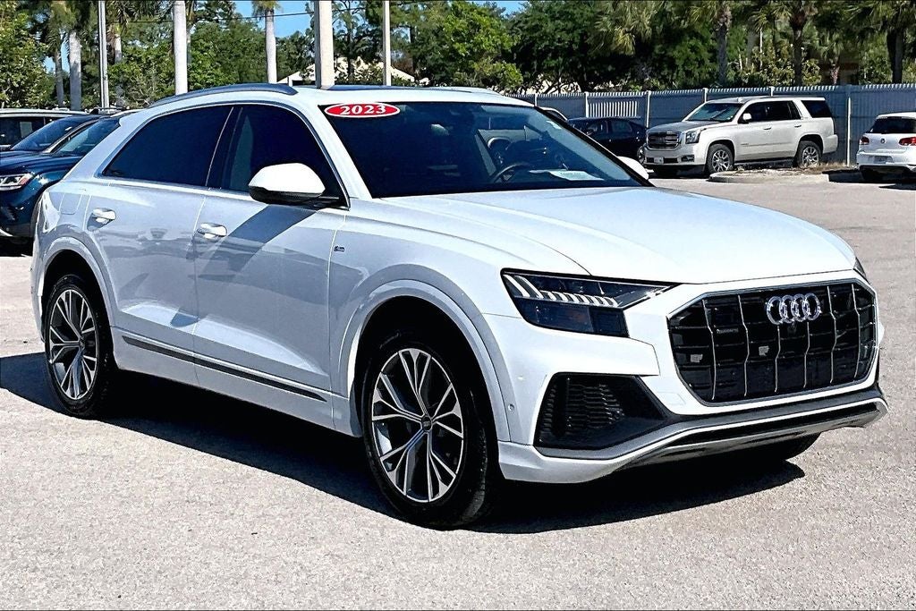 2023 Audi Q8 55 Premium Plus quattro