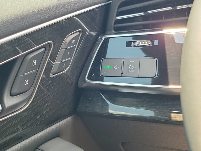 2024 Audi Q8 55 Premium Plus