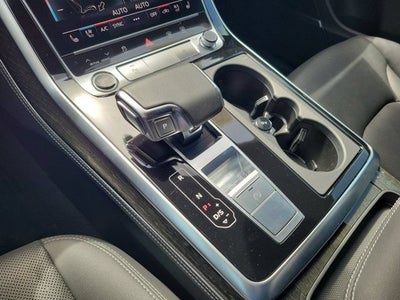 2025 Audi Q8 55 Premium Plus