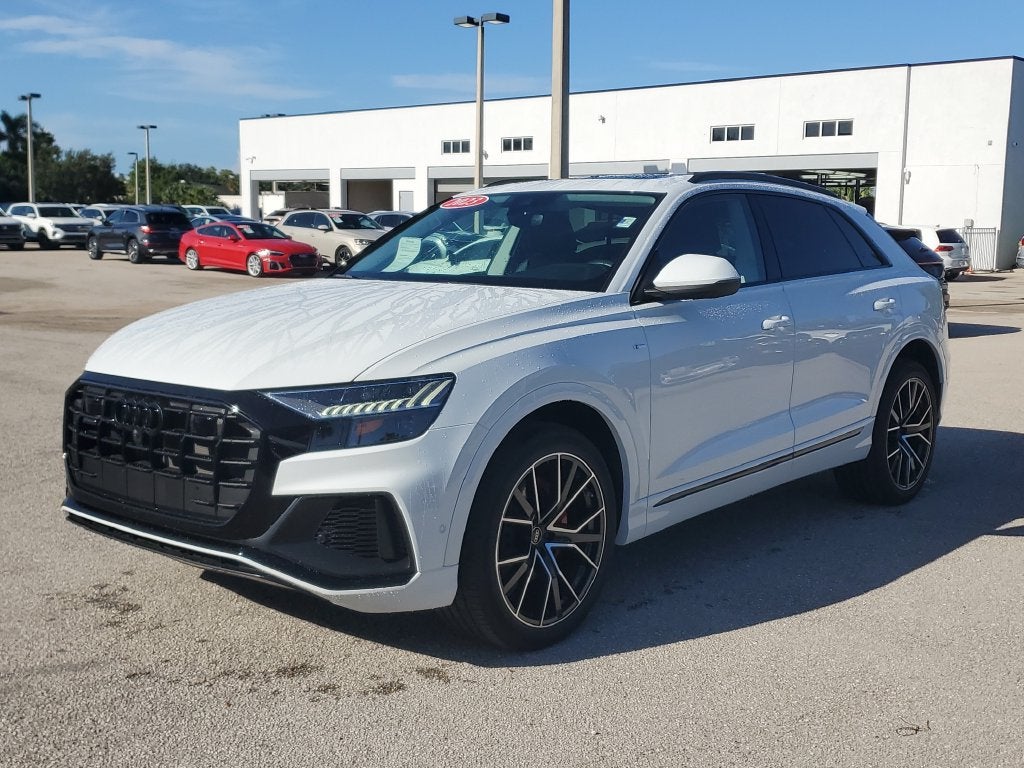 2023 Audi Q8 55 Premium Plus quattro