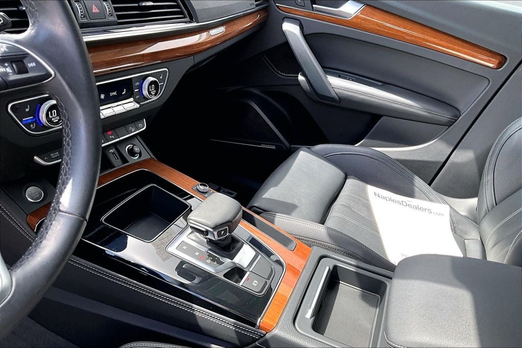 2022 Audi Q5 45 S line Prestige quattro