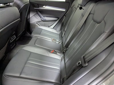 2025 Audi Q5 S line Prestige 45 TFSI quattro