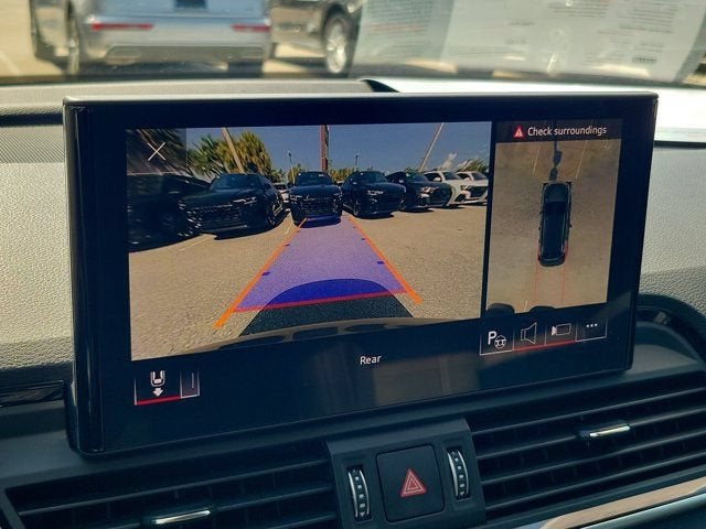 2023 Audi Q5 45 S line Prestige