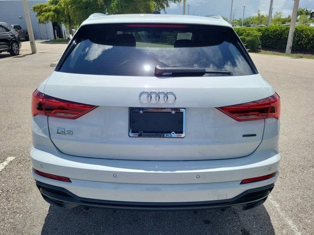 2020 Audi Q3 Prestige S line