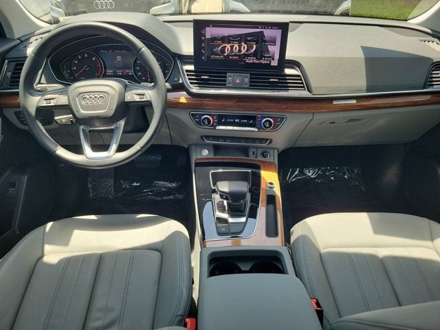 2023 Audi Q5 45 S line Premium