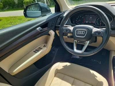 2022 Audi Q5 45 S line Premium
