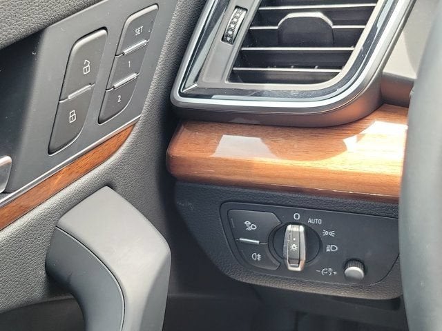 2023 Audi Q5 45 S line Premium