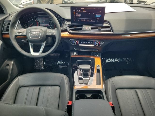 2023 Audi Q5 45 S line Premium