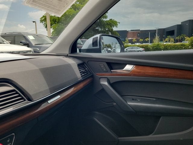 2023 Audi Q5 45 S line Premium