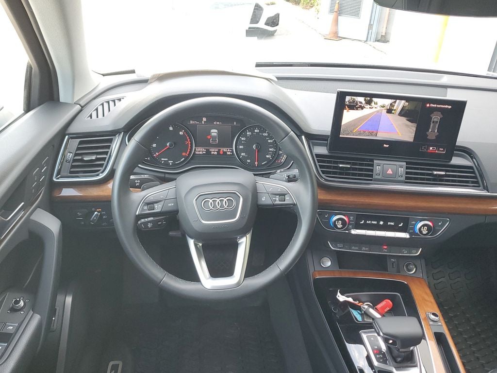 2023 Audi Q5 45 S line Premium quattro